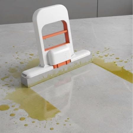 Hands-Free Portable Mini Mop